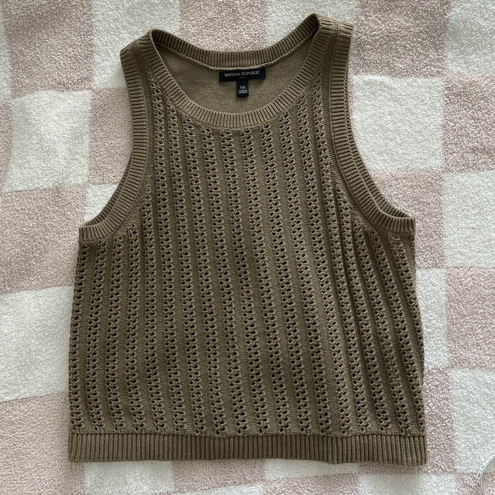Banana republic knit vest top
